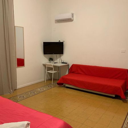 100 Passi Al Massimo Ξενοδοχείο Παλέρμο Εξωτερικό φωτογραφία