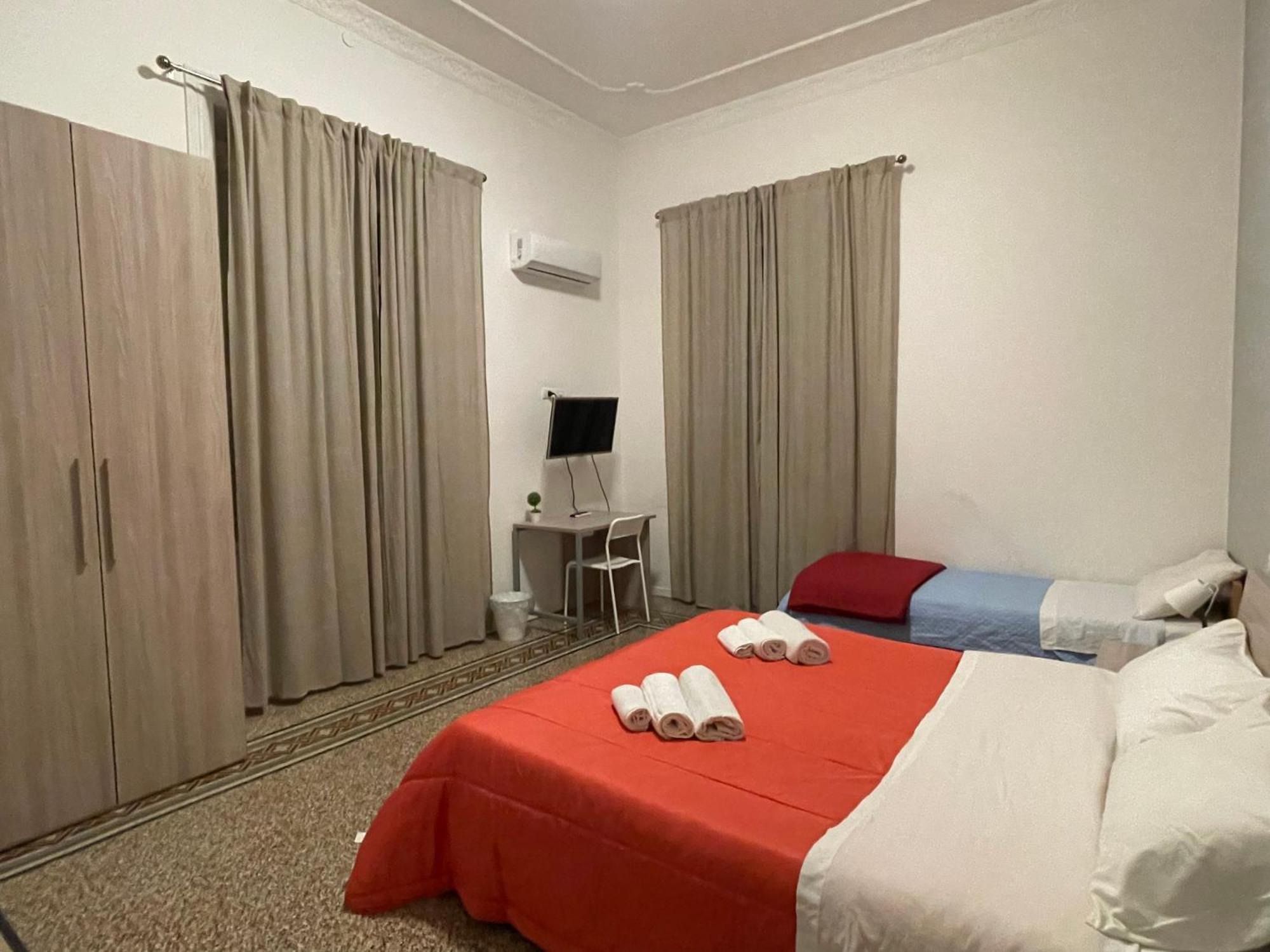 100 Passi Al Massimo Ξενοδοχείο Παλέρμο Εξωτερικό φωτογραφία